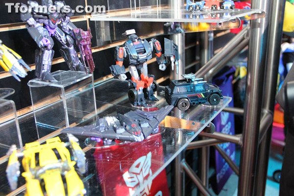 Toy Fair 2013   First Looks At Shockwave And More Transformers Showroom Images  (21 of 75)